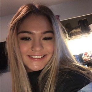 Meet your Posher, Jaylene